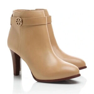 Tory Burch Bristol Ankle Boots Tan Camel Leather bootys Sz 8.5